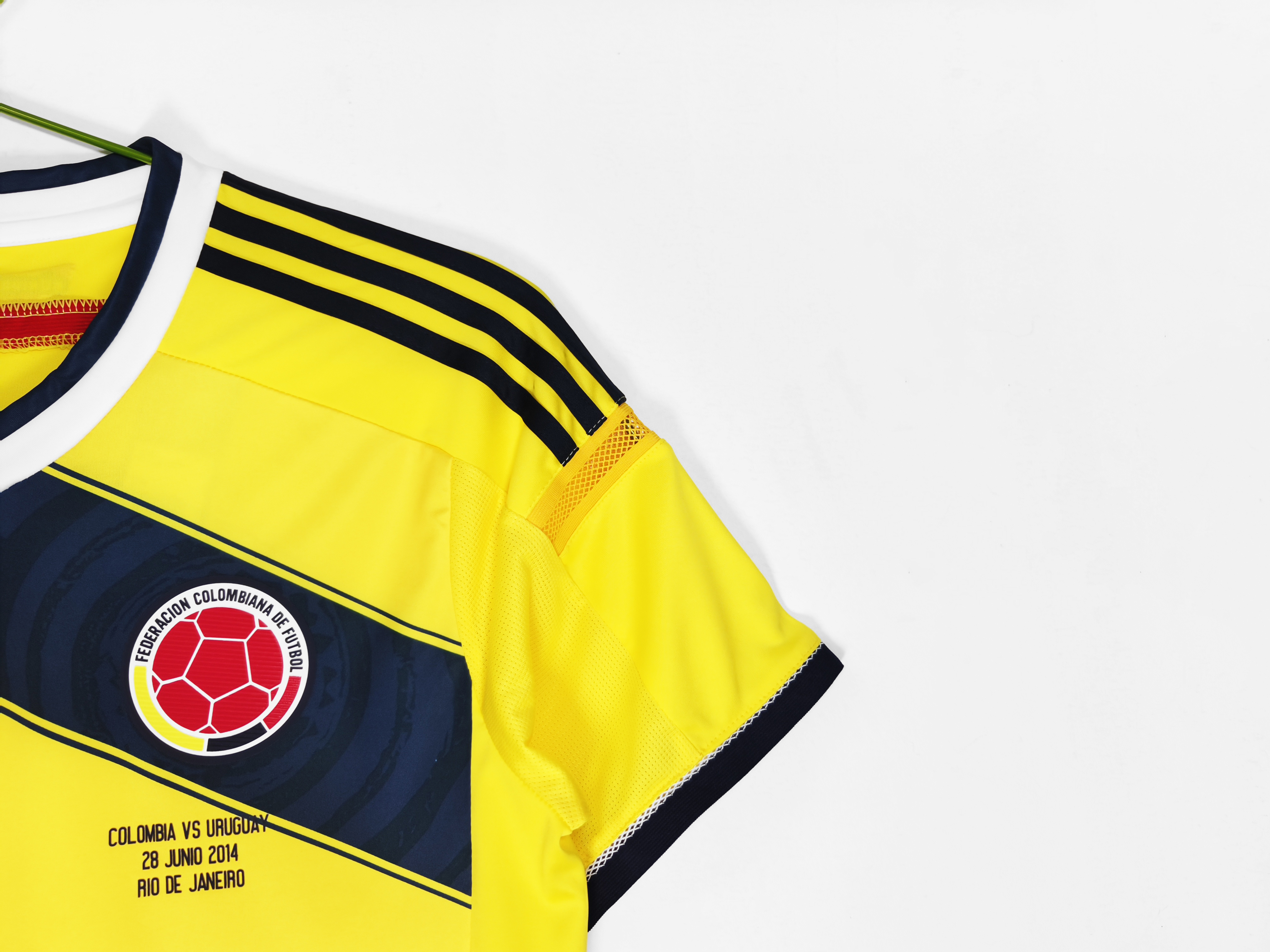 2014 Colombia home retro Fans version