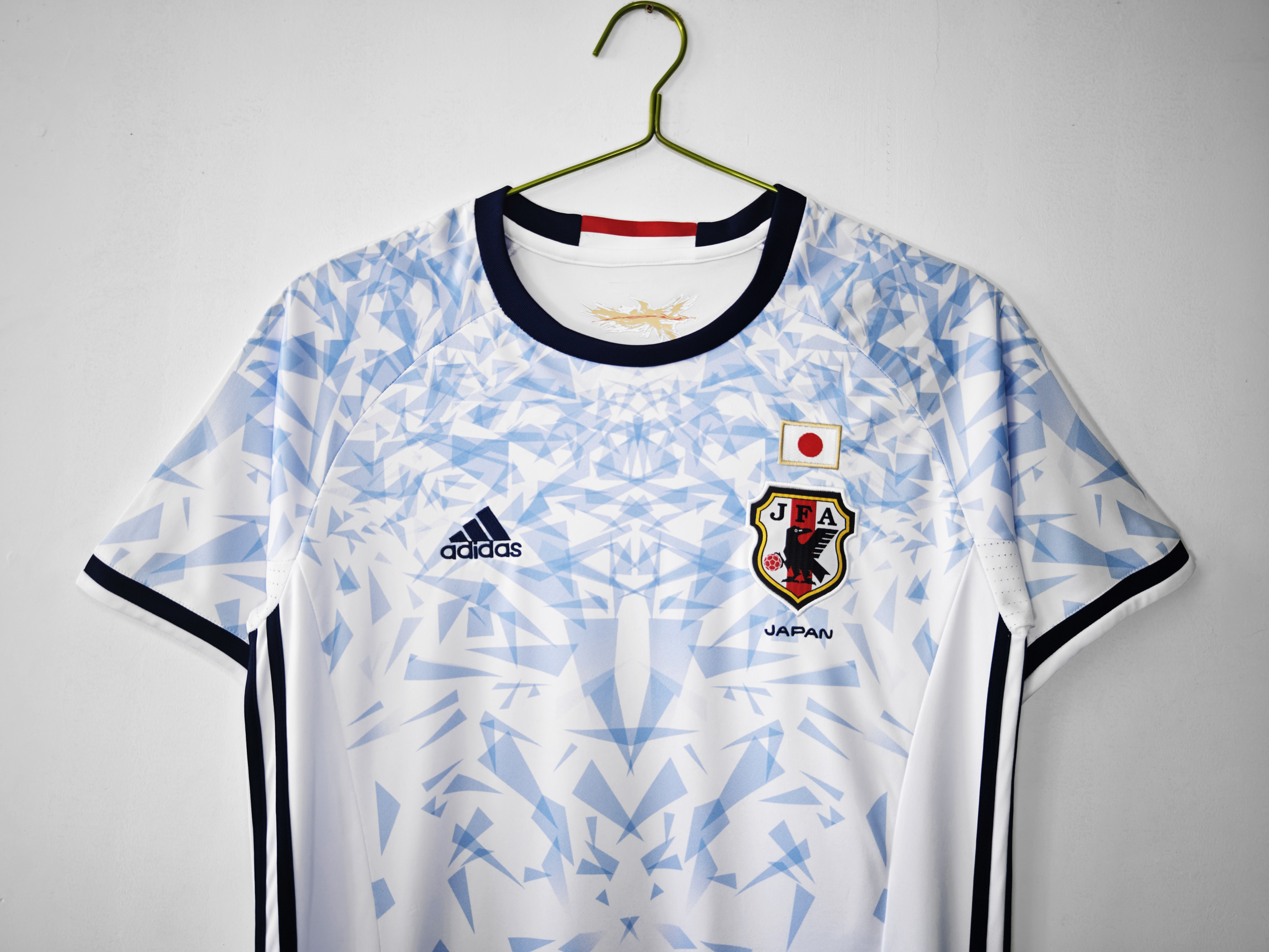 16/17 Japan away retro Fans version
