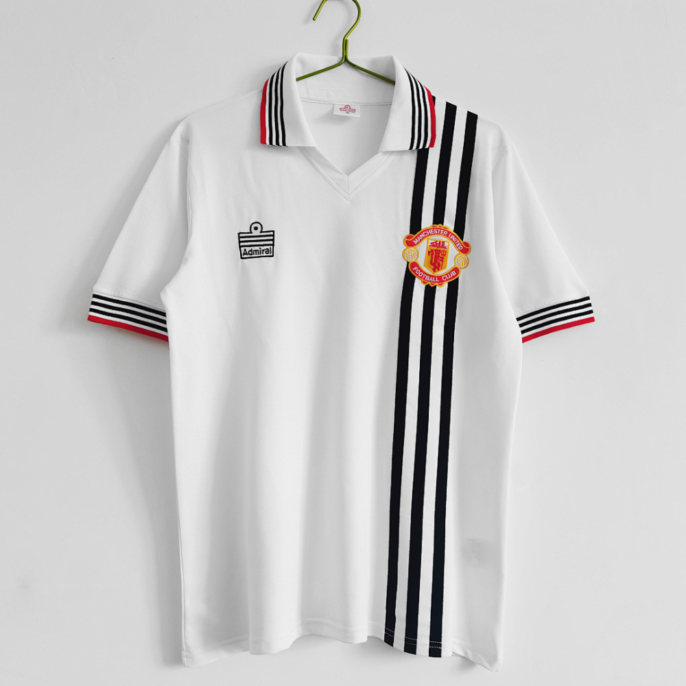 1975/80 Manchester United away Retro Fan Version