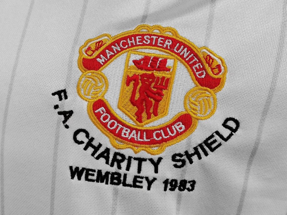 1983 Manchester United away Retro Fan Version