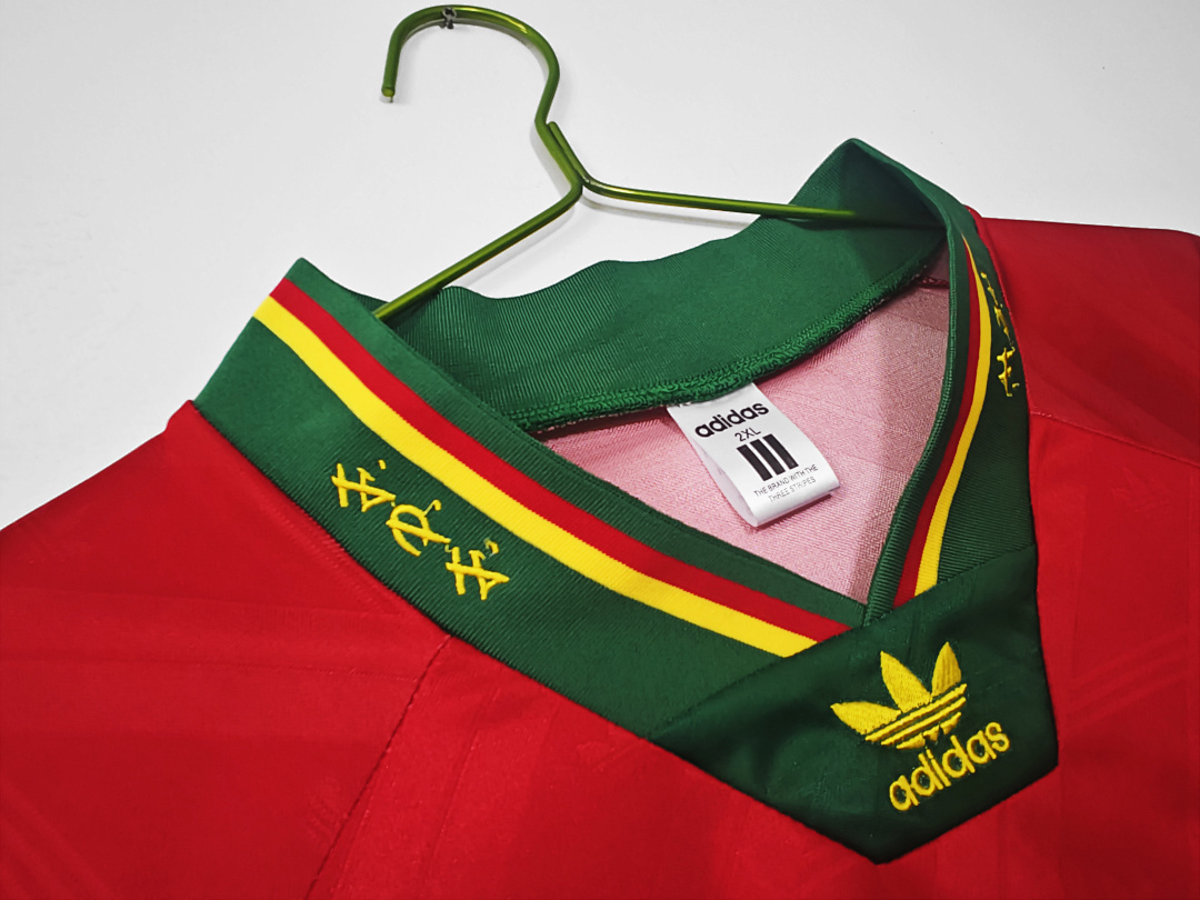 1992/94 Portugal home Retro Fan Version