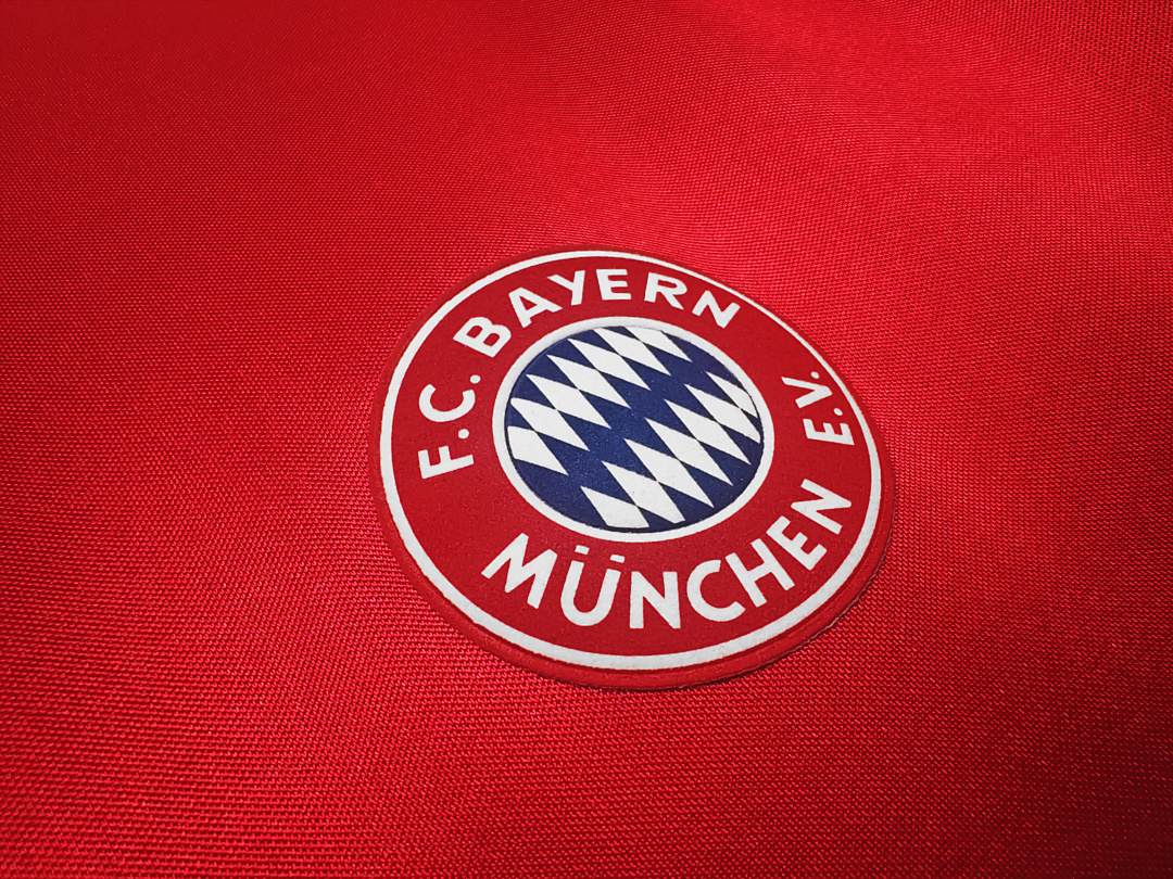 1993/95 Bayern Munich home retro Fans version