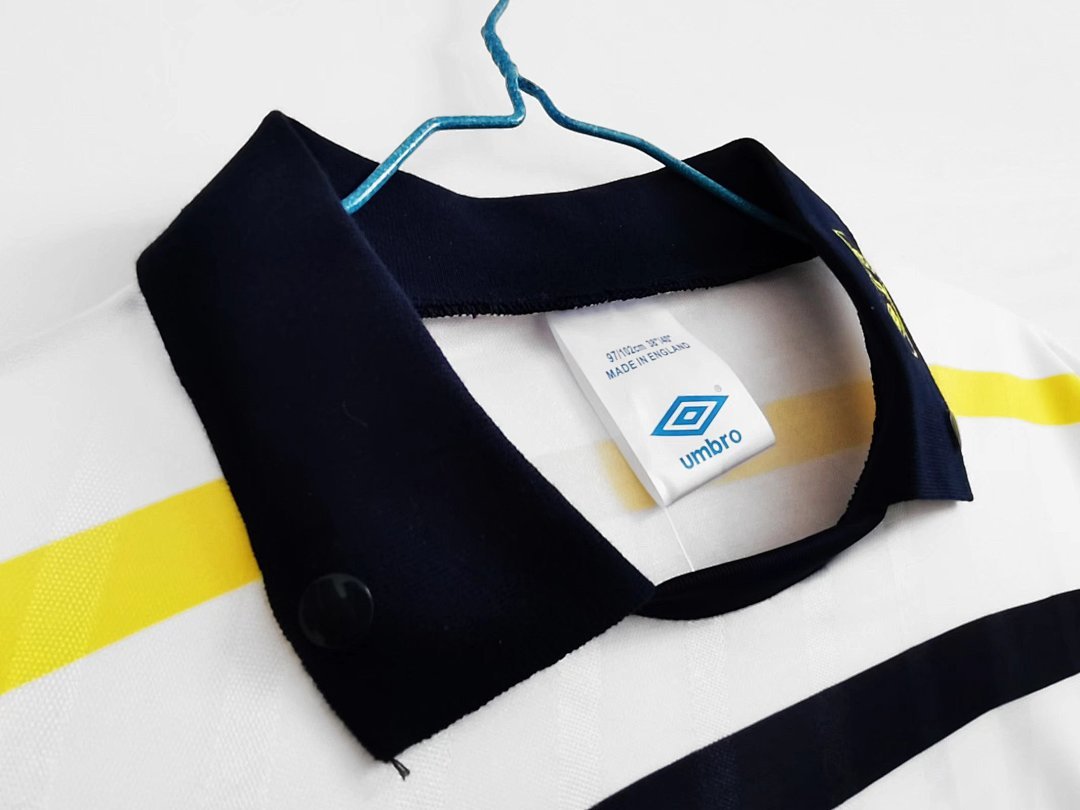 88/91 Scotland away retro Fans version