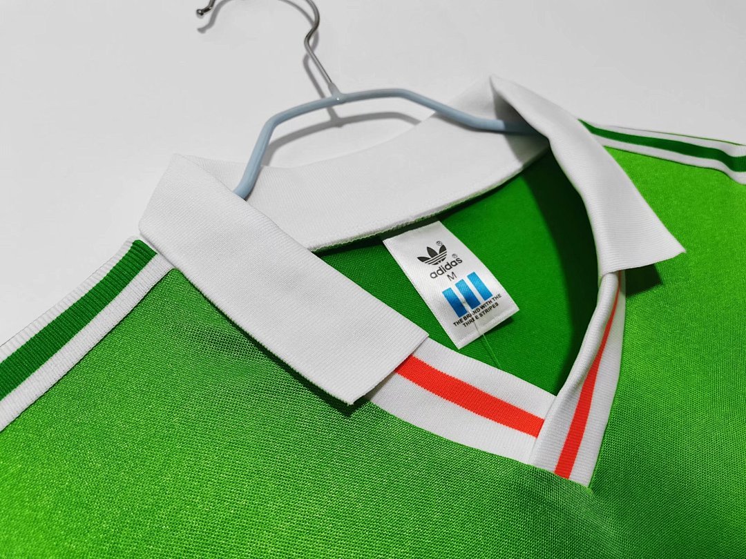 1988/90 Ireland home retro Fans version