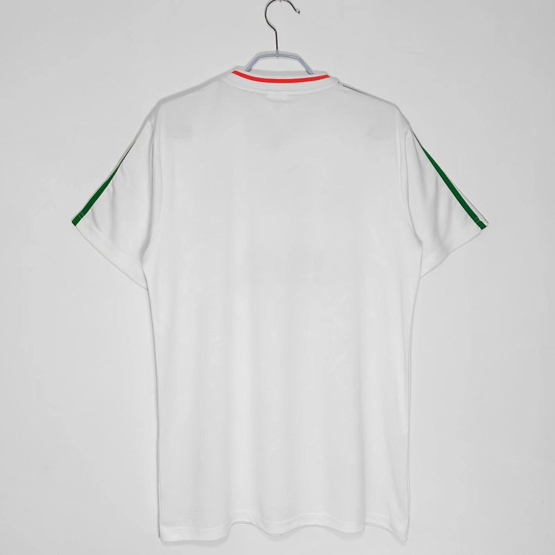 1990/92 Ireland away retro Fans version