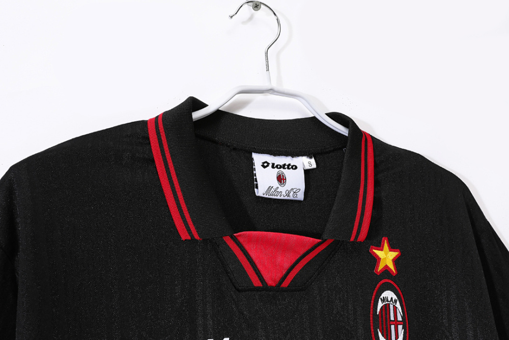 96/97 AC Milan 3rd Fan Version