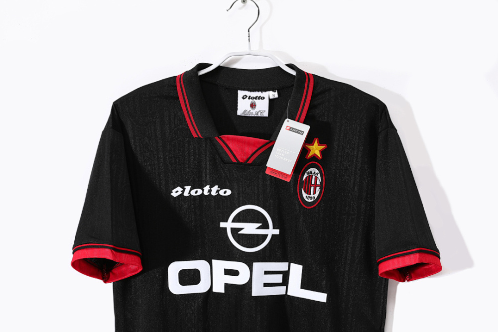 96/97 AC Milan 3rd Fan Version