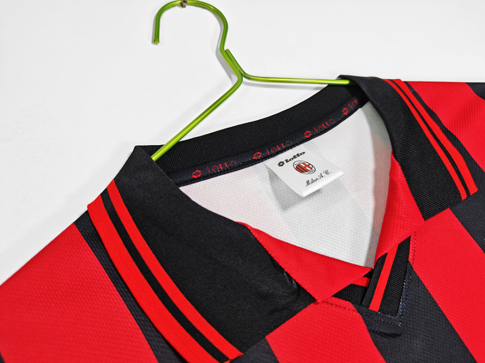 1996/97 AC Milan home Fan Version