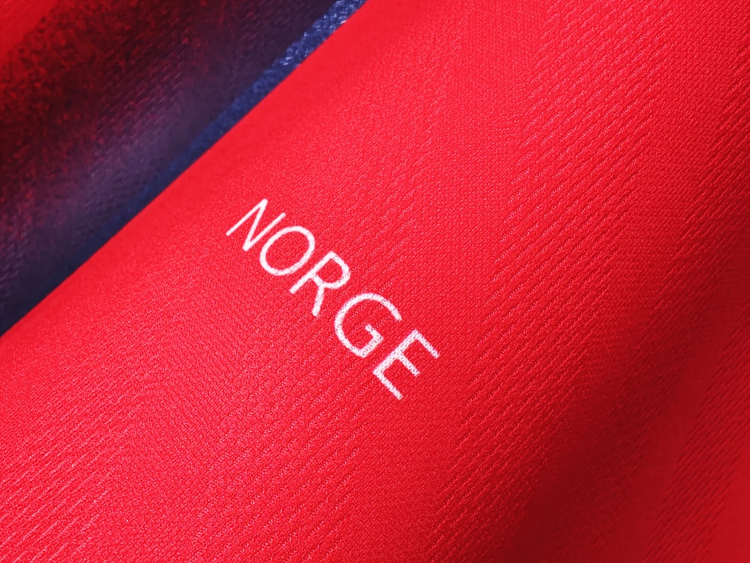 97/98 Norway home retro Fans version