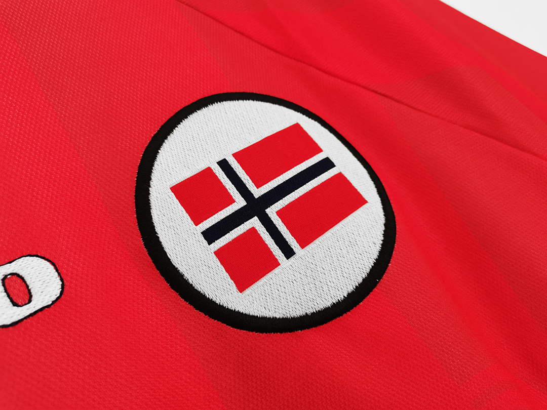 98/99 Norway home retro Fans version