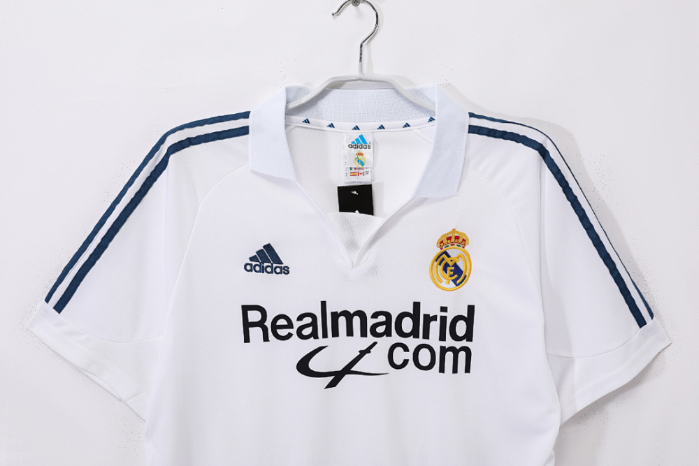 2001/02 Real Madrid home Retro Fan Version