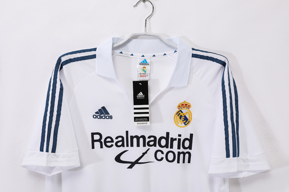2001/02 Real Madrid home Retro Fan Version