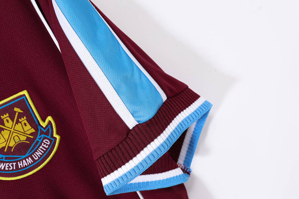 1999/01 West Ham United home Retro Fan Version