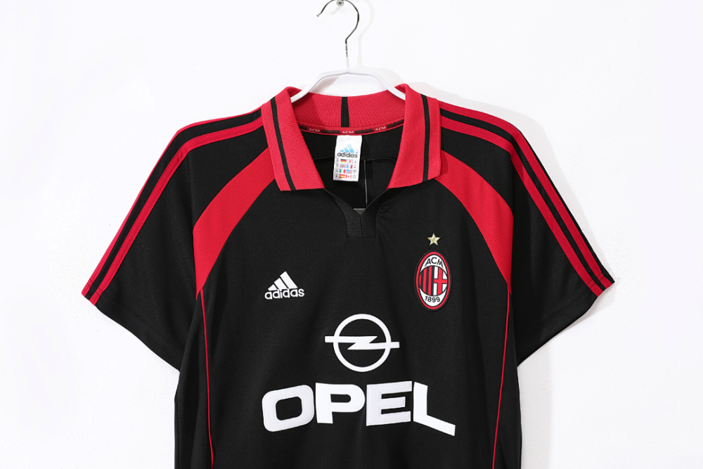 00/01 AC Milan 3rd Fan Version Special Edition