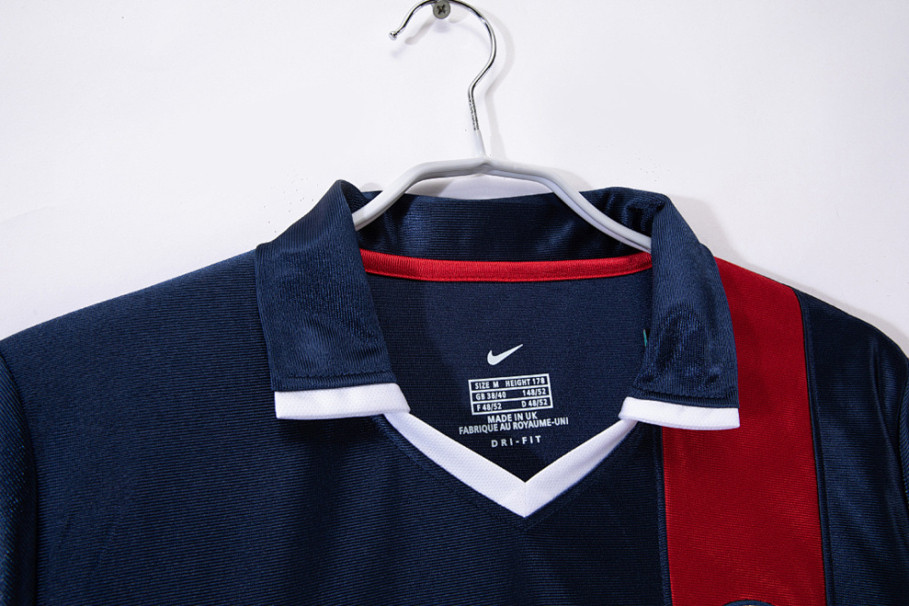2001/02 Paris Saint-Germain home Retro Fan Version