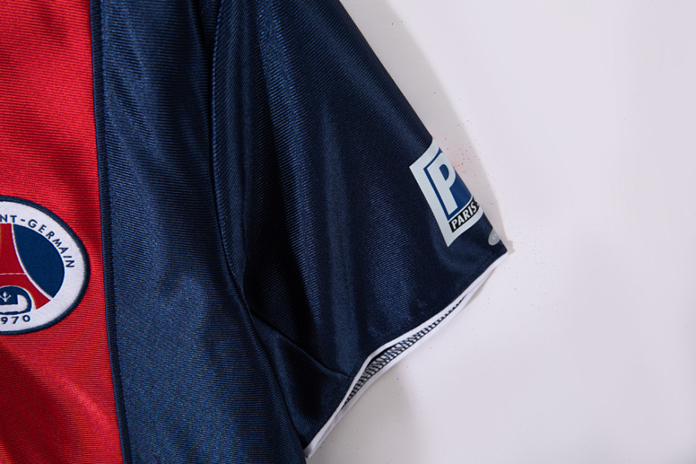2001/02 Paris Saint-Germain home Retro Fan Version