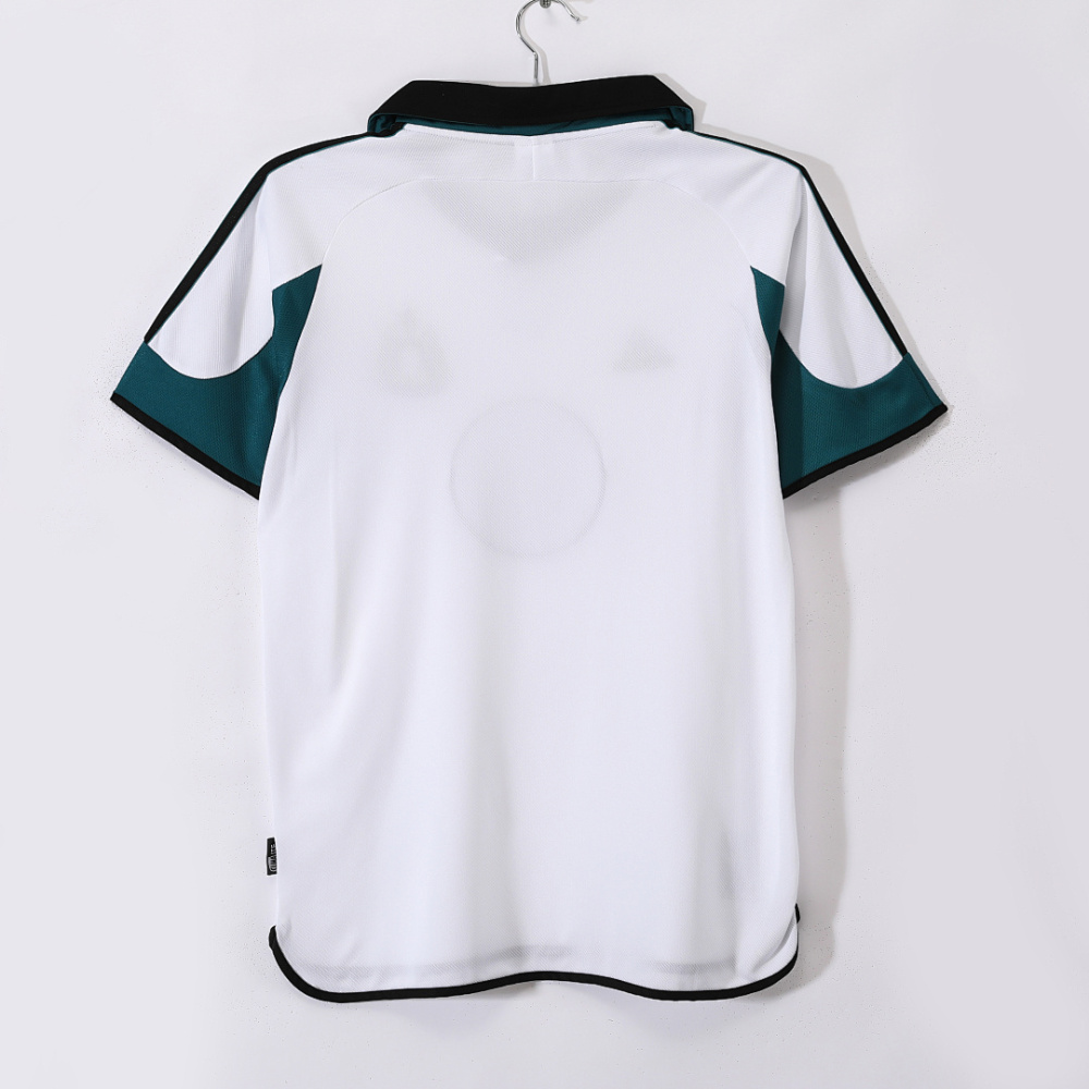 1999/00 Newcastle away retro Fans version