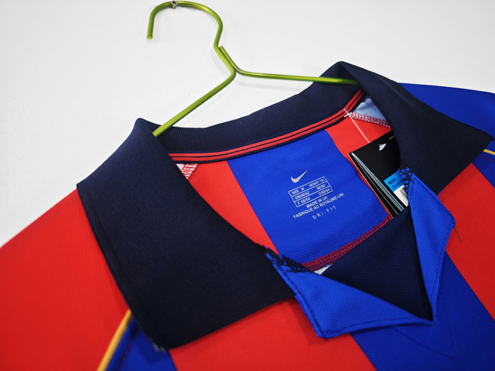 2001/02 Barcelona home Retro Fans version
