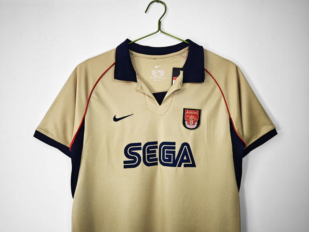 2001/02 Arsenal away Retro Fan Version