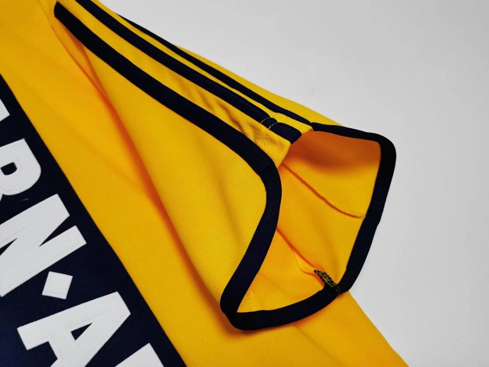 2000/01 Ajax away Retro Fan Version