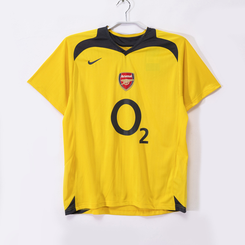 2005/06 Arsenal home Retro Fan Version