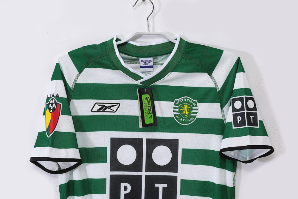 2003/04 Lisbon home Retro Fans version