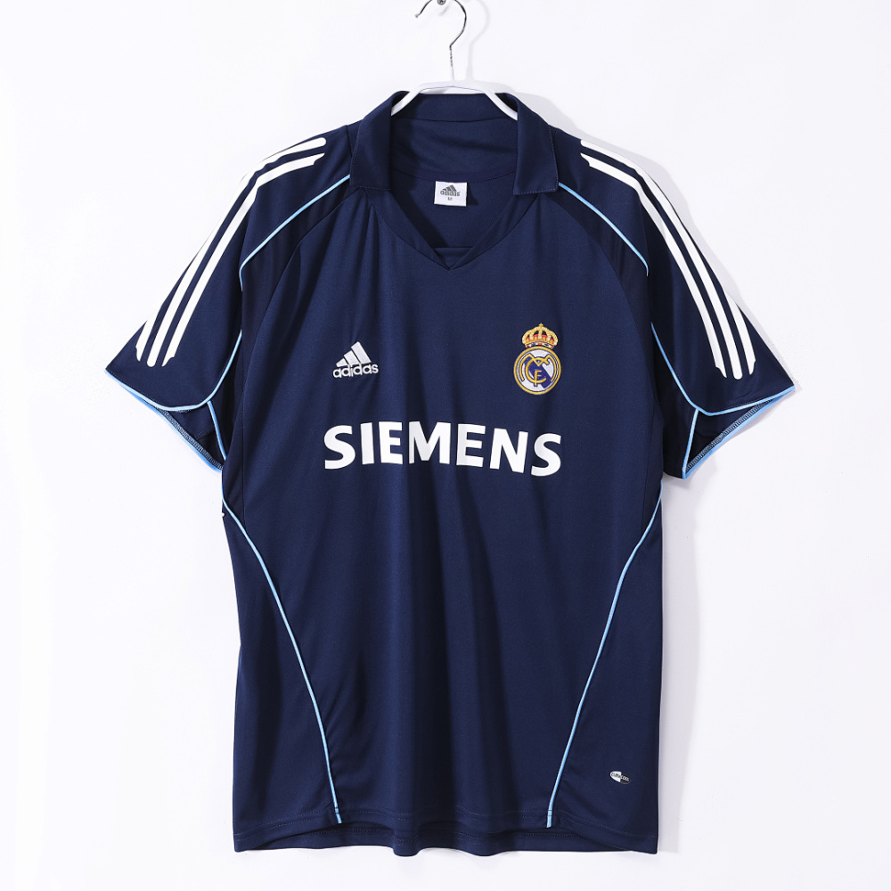 2005/06 Real Madrid away Retro Fan Version