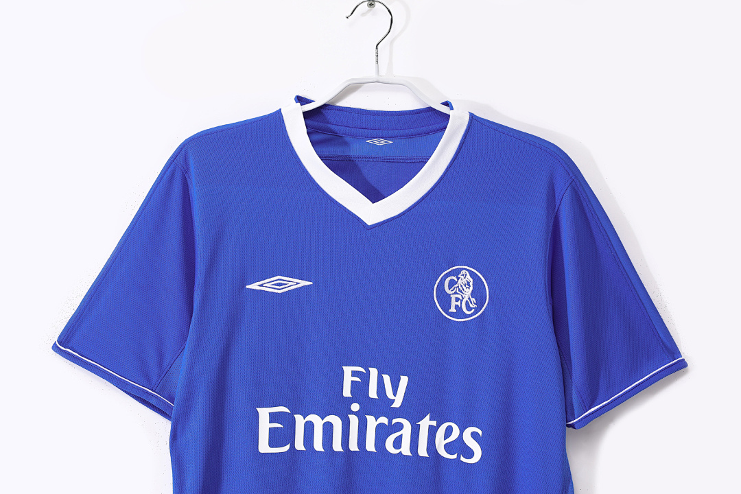 2003/05 Chelsea home Retro Fans version