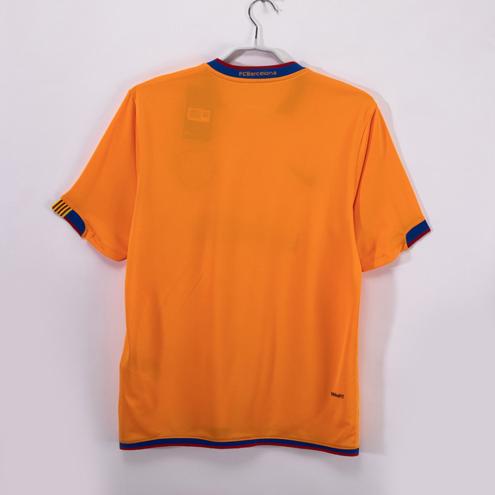 2006/07 Barcelona away Retro Fans version