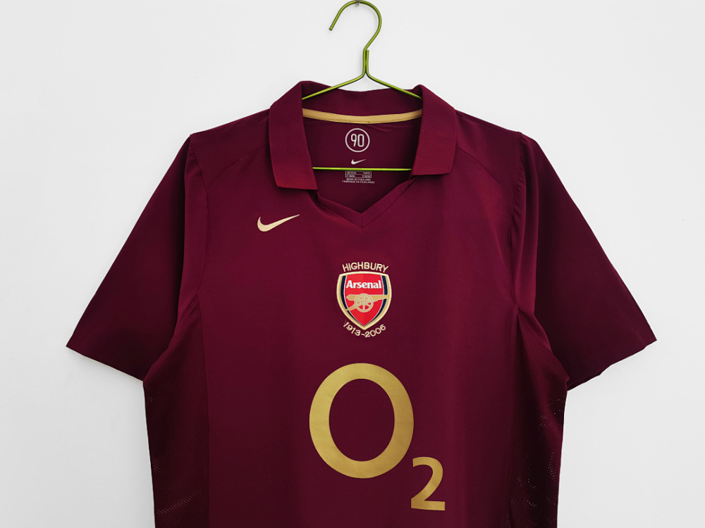2005/06 Arsenal home Retro Fan Version