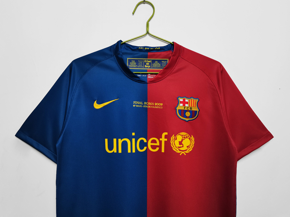 2008/09 Barcelona home Retro Fans version