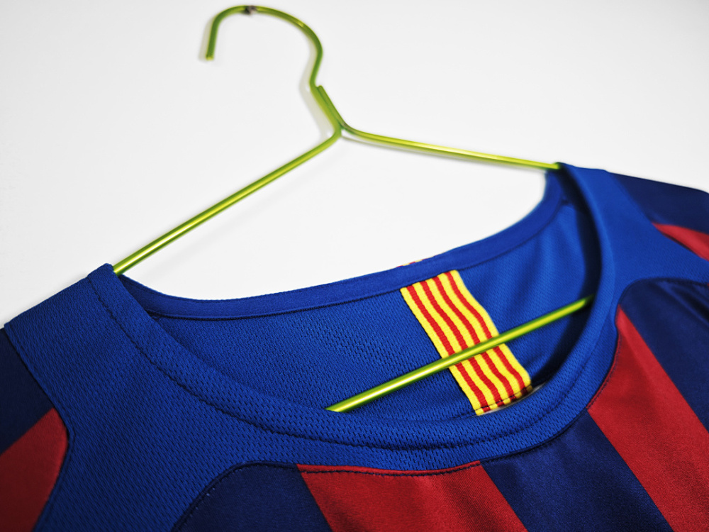 2005/06 Barcelona home Retro Champions League Fans version