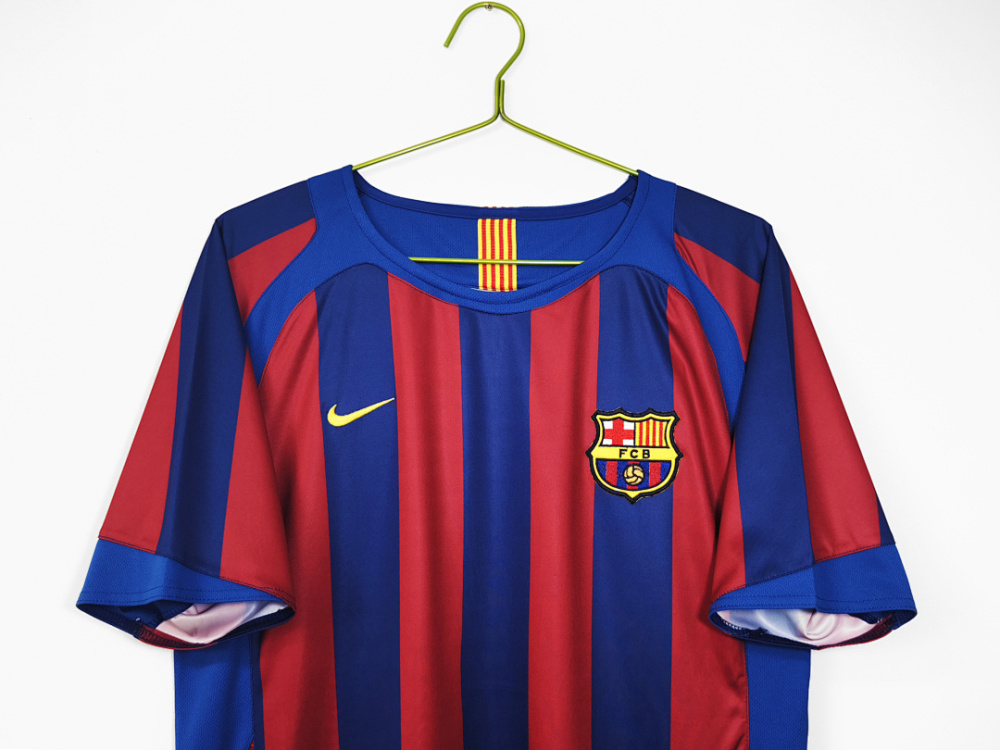 2005/06 Barcelona home Retro Champions League Fans version