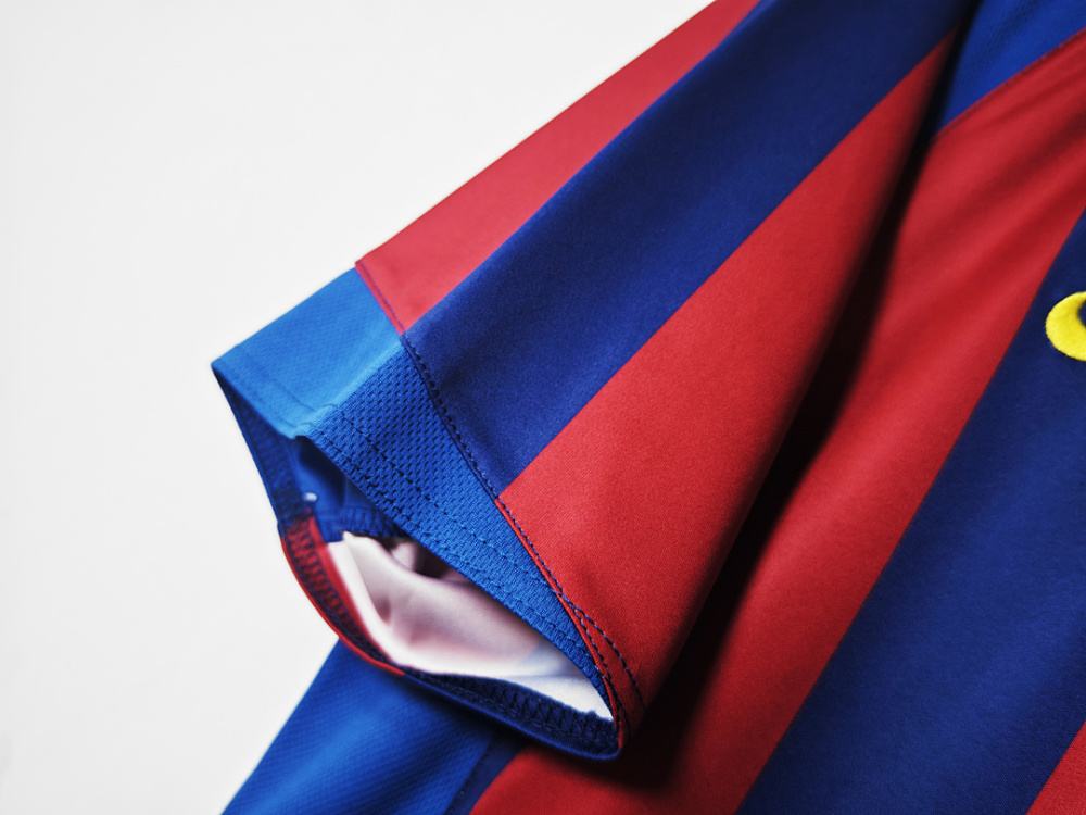 2005/06 Barcelona home Retro Champions League Fans version