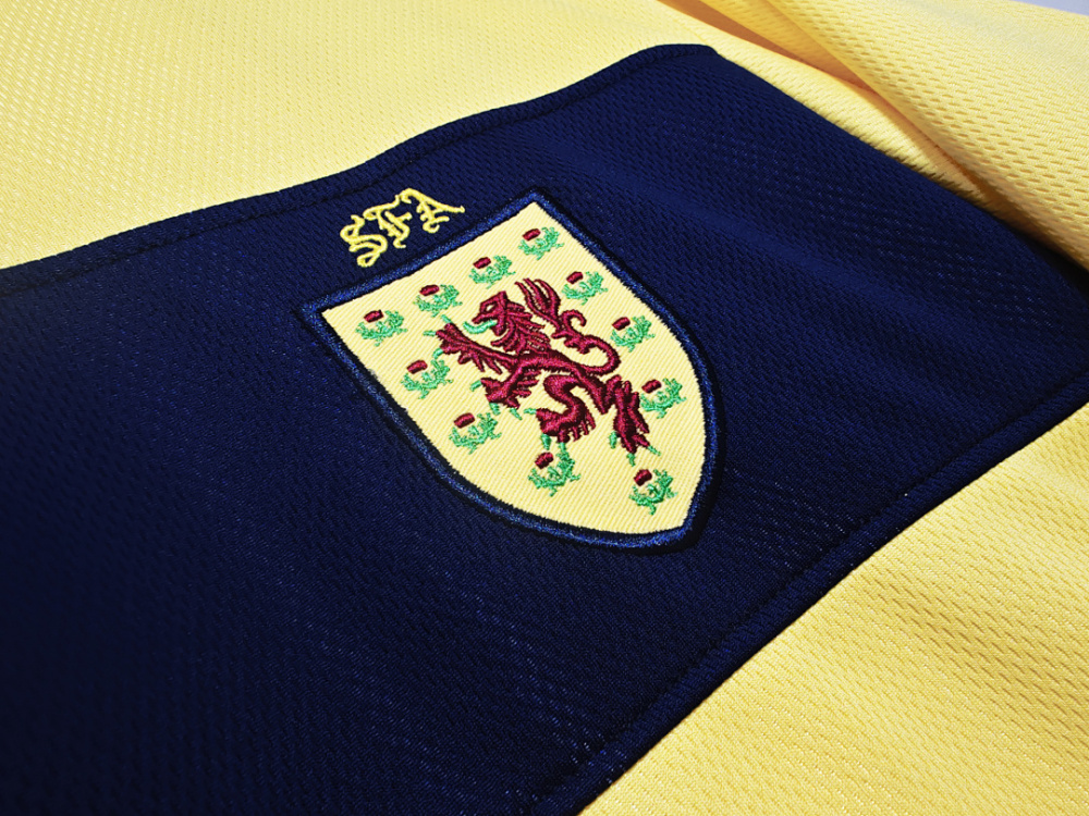 2002 Scotland away retro Fans version