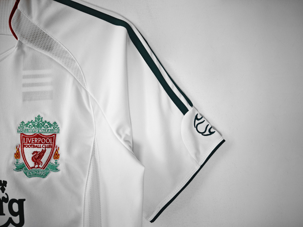 2006/08 Liverpool away retro Fans version