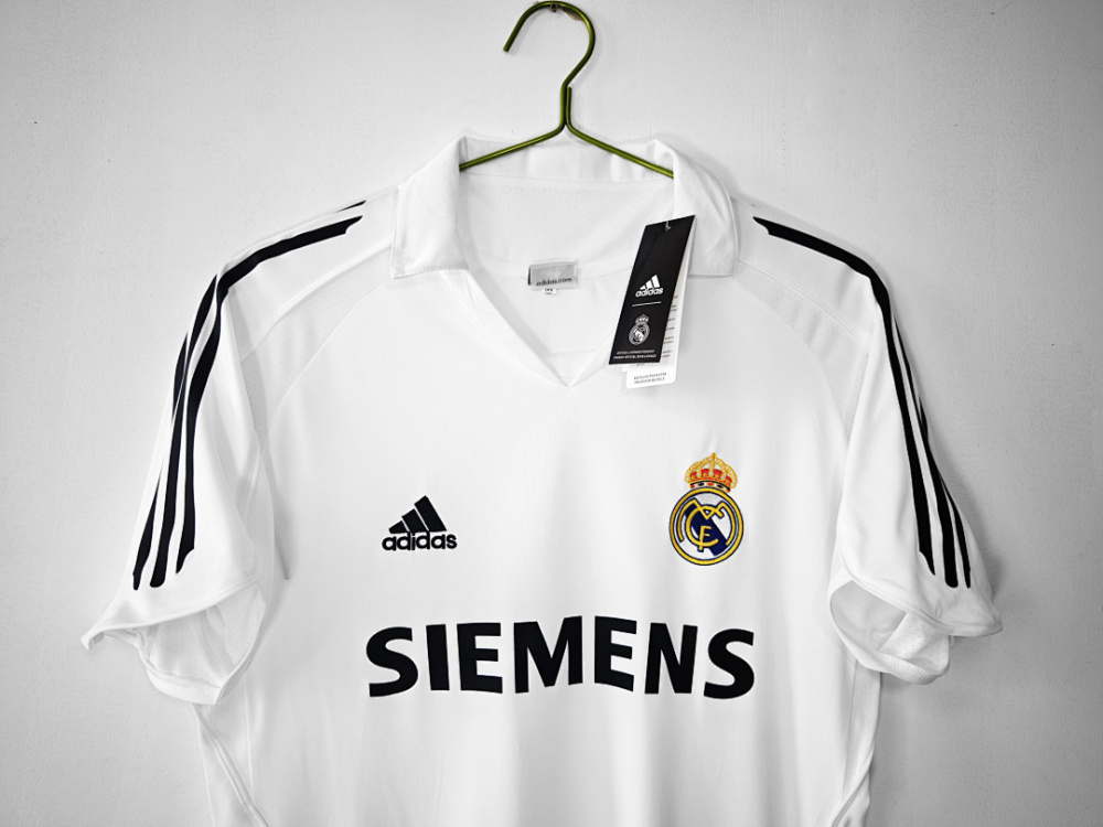 2005/06 Real Madrid home Retro Fan Version