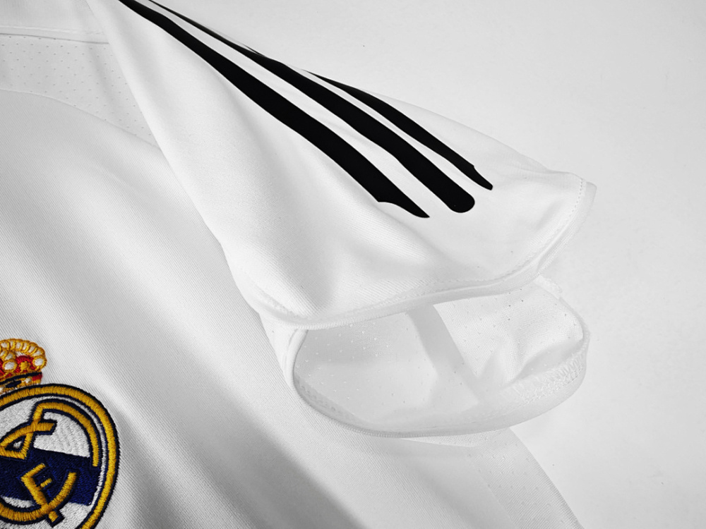 2005/06 Real Madrid home Retro Fan Version