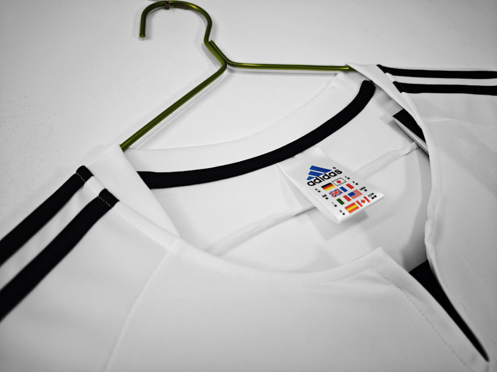 2003/04 Real Madrid home Retro Fan Version