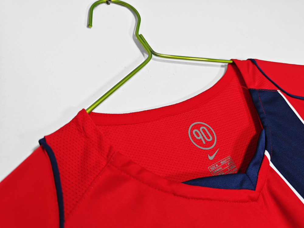 2004/05 Paris Saint-Germain away Retro Fan Version