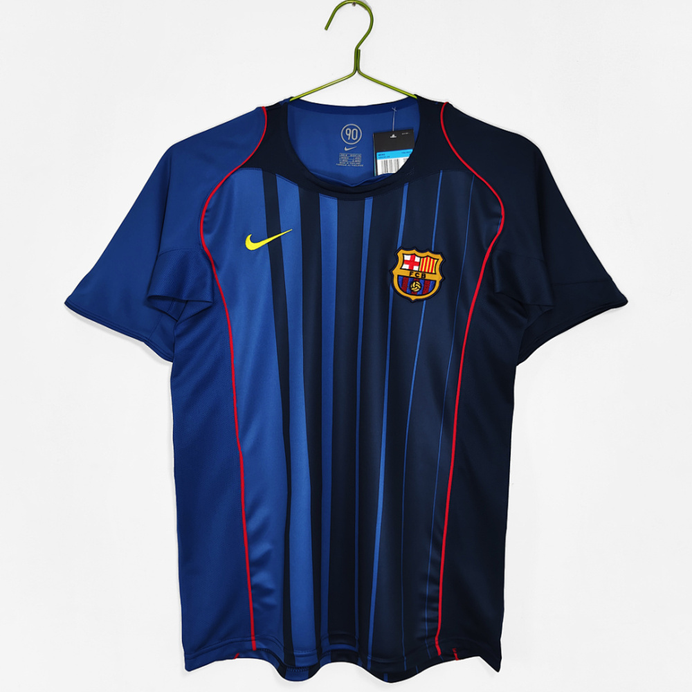 2004/05 Barcelona away Retro Fans version
