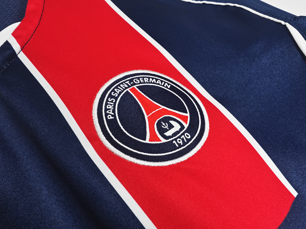 2004/05 Paris Saint-Germain home Retro Fan Version