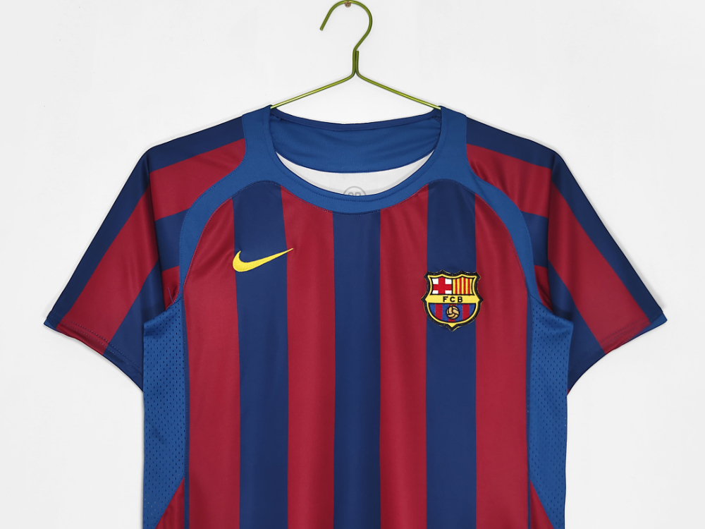 2005/06 Barcelona home Retro Fans version