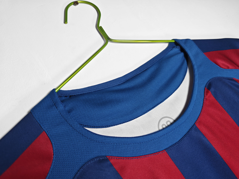 2005/06 Barcelona home Retro Fans version