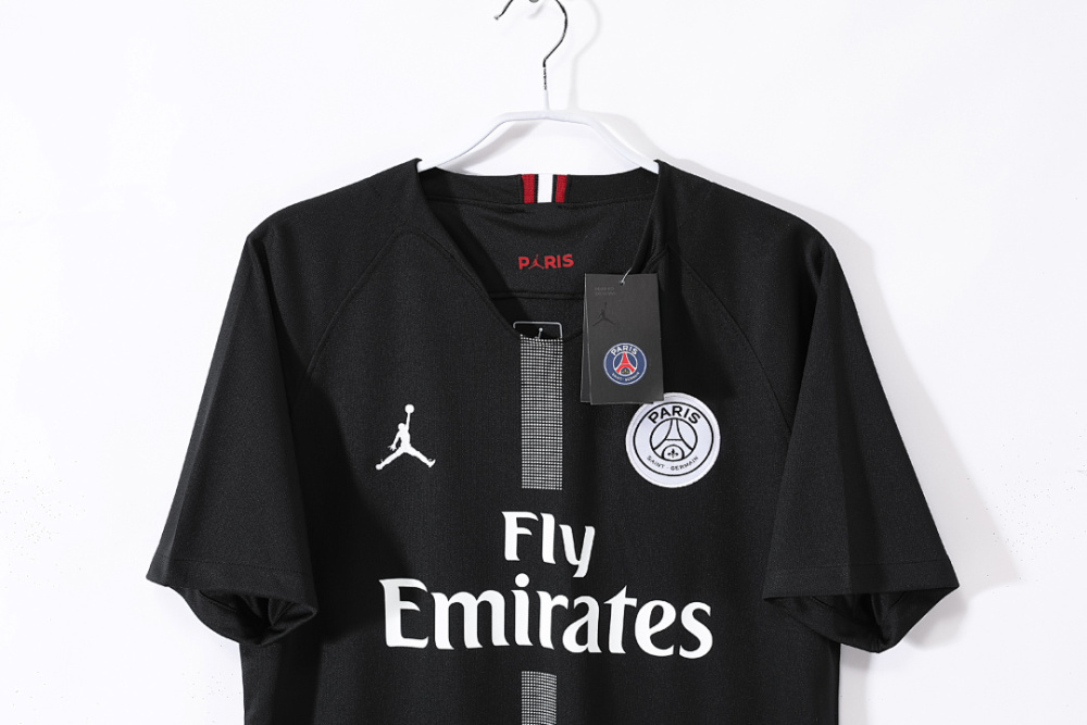 2018/19 Paris Saint-Germain home Retro Fan Version