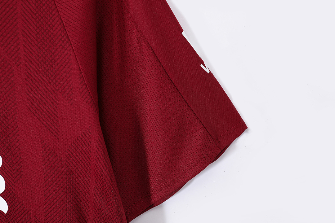 2018/19 Liverpool home retro Fans version