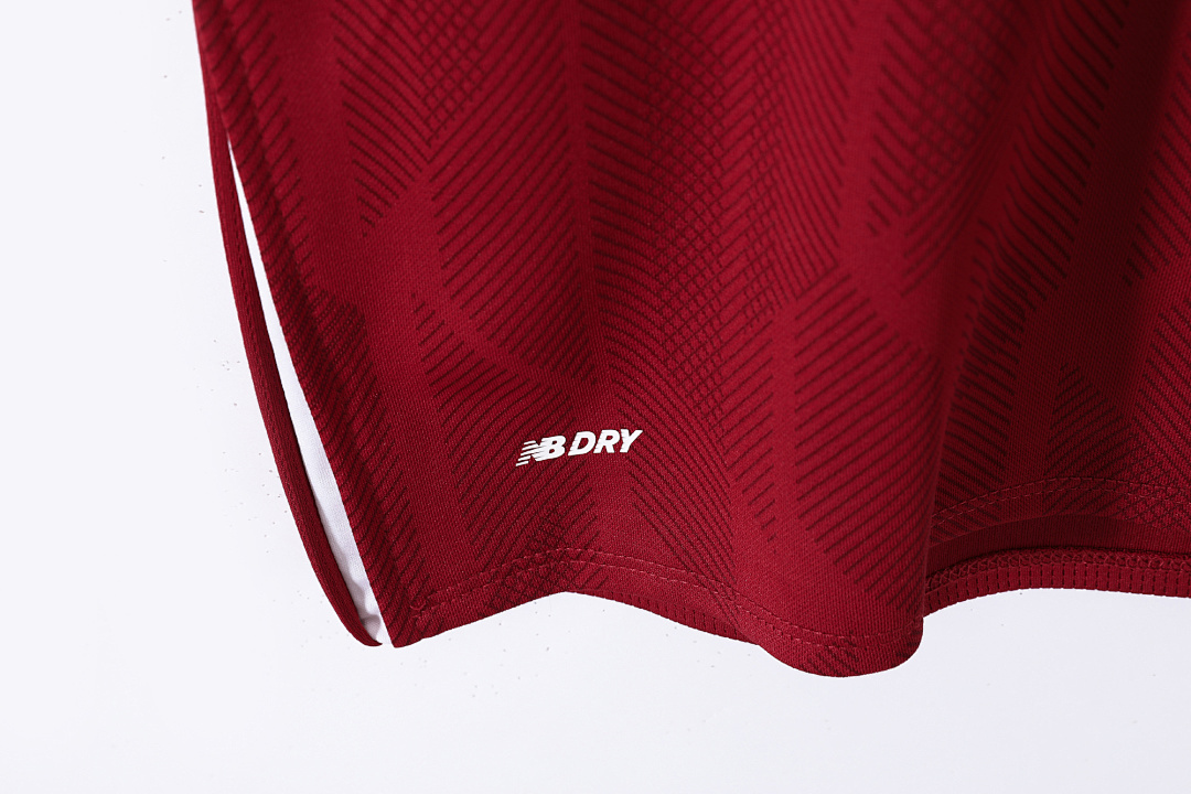 2018/19 Liverpool home retro Fans version