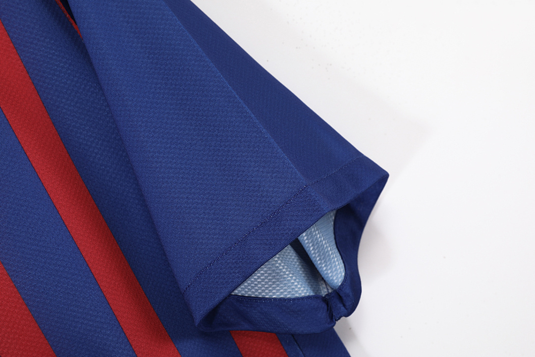 2011/12 Barcelona home Retro Fans version