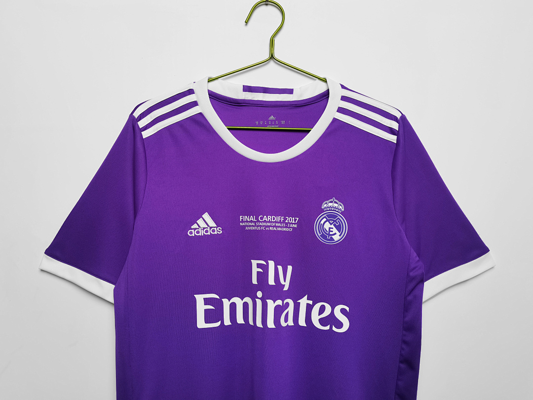 2016/17 Real Madrid away Retro Fan Version