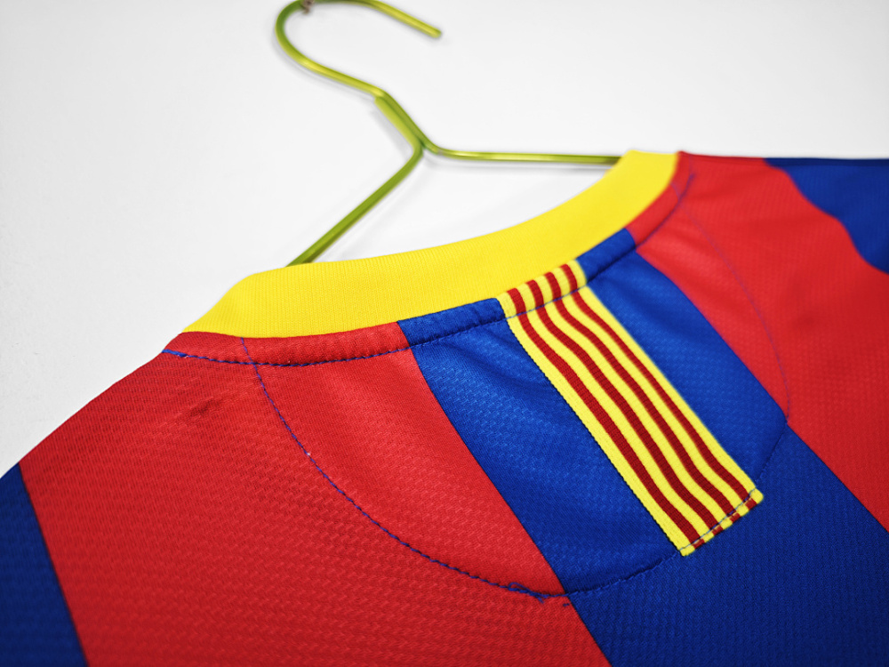 2010/11 Barcelona home Champions League Retro Fans version